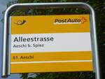 (226'639) - PostAuto-Haltestellenschild - Aeschi b. Spiez, Alleestrasse - am 21. Juli 2021