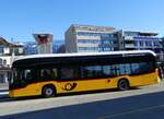 (269'920) - Voegtlin-Meyer, Brugg - Nr. 151/AG 338'545/PID 12'018 - eMercedes am 16. Dezember 2024 beim Bahnhof Interlaken West (Einsatz PostAuto)