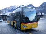 (269'942) - Flck, Brienz - Nr. 22/BE 868'722/PID 11'213 - Mercedes am 17. Dezember 2024 in Meiringen, Postautostation