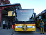 (272'604) - PostAuto Bern - BE 401'465/PID 4715 - Setra (ex AVG Meiringen Nr. 65) am 2. Mrz 2025 in Meiringen, Postautostation