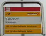 (142'445) - PostAuto/BUS Plus-Haltestellenschild - Mnsingen, Bahnhof - am 10.