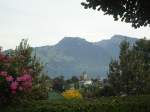 (147'371) - Das Schloss Spiez am Thunersee am 28.