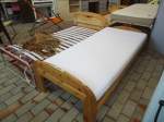(138'582) - Bett mit L�ttli und Matratze im BrockiShop am 24.