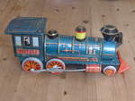 (227'524) - Western-Lokomotive aus Blech (gr�n) am 23.