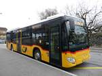 (271'555) - CarPostal Ouest - NE 137'828/PID 12'011 - Mercedes am 1. Februar 2025 beim Bahnhof Neuchtel