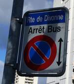 (271'402) - Rte de Divonne - Arrt Bus am 22.