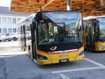 (270'046) - PostAuto Wallis - Nr. 82/VS 548'722/PID 11'885 - MAN am 20. Dezember 2024 beim Bahnhof Sion