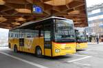 (283'595) - Ev�quoz, Erde - VS 138'188/PID 10'815 - Iveco am 30. Dezember 2025 beim Bahnhof Sion