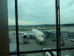 (190'132) - Flugzeug der Etihad f�r nach Abu Dhabi am 15.