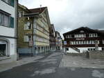 (249'116) - Strasse und H�user am 25.