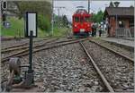 Der letztes Jahr hervorragend revidierte Bernina Bahn Rhb ABe 4/4 I 35 der Blonay Chamby Bahn übernimmt zum Saisonauftakt am 3. Mai 2025 den Einsatz der eklektisch geführten Züge (bis auf den letzten Zug am Abend). 
Im Bild der in Blonay auf die Abfahrt wartende ABe 4/4 I 35 für den ersten Zug der Saison 2025. 

3. Mai 2025