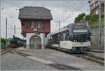 Toller Anschluss: der im Hintergrund von Blonay in Chamby angekommene Dampfzug vermittelt in Chamby  einen unmittelbaren Anschuss an den CEV MVR ABeh 2/6 7508 als R34 nach Montreux.

15. Juni 2025 