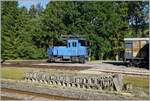 Der CTVJ (Compagnie du Train a vapeur de la Vallée de Joux) Tem II 288 (94 85 1221 288-4) sonnt sich in Le Pont.