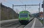 Mit dem EW III Steuerwagen 991 verlässt der Regionalzug 6761 von Spiez nach Frutigen den Bahnhof Mülenen.