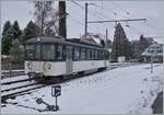 Der MOB Be 4/4 1006  Bipperlisi  ist als Regionalzug 2320 von Montreux nach Les Avants unterwegs verlässt nach einem kurzen Halt Fontanivent.