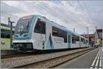 Der TPC  ABe 4/8 473 mit der  Glacier 3000  Werbung wartet in Aigle auf die Abfahrt nach les Diablerets. 

3. Aug. 2024