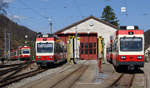WB/BLT: Der Bahnhof Waldenburg mit den BDe 4/4 13, 12 und 16 am 1.