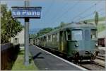 SBB Gleichstrom Pendelzug nach Genève wartet in La Plaine auf die Abfahrt. 
Gescanntes Analogbild/August 1994