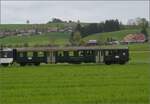 Rundfahrt vom Bodensee durchs Emmental mit 23 058 und Ae 4/7 11022.

Leichtstahlwagen AB4 3750 in der gemischtklassigen Version SBB, heute Eurovapor gehrend und mit der NVr-Nummer 55 85 38-33 039-7 CH-EV versehen. Der Wagen ist der einzige von dreien bei Eurovapor, den nach einem Auffahrunfall durch die SBB gerettet und wieder instand gesetzt werden konnte. Brand bei Rohrbach, April 2023. 	