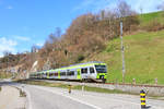Werthenstein: Die vereingten S-Bahnzge aus Langenthal - Huttwil (BLS NINA 032) und Langnau (BLS Ltschberger 101), die in Wolhusen miteinander verbunden wurden.