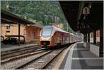 600-luzernzug-chiasso-gotthardbahn/735578/der-sob-rabe-526-106206-treno Der SOB RABe 526 106/206 'Treno Gotthardo' verlässt Göschenen in Richtung Basel.

23. Juni 2021