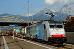 br-186/521475/railpool-186-109-durchfaehrt-am-10092016 Railpool 186 109 durchfährt am 10.09.2016 den Bahnhof Brunnen