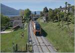 Der SOB RABe 526 118  Treno Gottardo  ist zwischen Locarno und Tenero als IR26 2324 nach Basel SBB unterwegs.