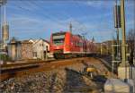 Neuhausen am Rheinfall. 

Typischer S-Bahn-Betrieb auf der frisch elektrifizierten Strecke nach Erzingen mit 426 010. März 2014.