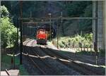 Der Ausgang des 1567 Meter langen Prato-Kreiskehrtunnel ist nicht sehr fotogen zudem wird die Szene durch die Autobahn verschandelt.