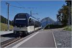 Der CEV MVR GTW ABeh 2/6 7504  VEVEY  erreicht Regionalzug 1425 die Endstation Les Pléiades.