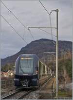 Der GoldenPass Express GPX 4068 auf den Weg nach Interlaken Ost bei Châtelard VD.