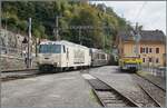 Die MOB Ge 4/4 8002  125 Jahre MOB  ist in Chamby mit ihrel GEX Interlaken Ost - Montreux unterwegs und verl�sst nach einem kurzen Distanzhalt den Bahnhof. 

17. Okt. 2026