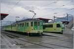 Der TPC A-L BDeh 4/4 301 steht in Aigle und wartet auf die Abfahrt nach Leysin.
Im Hintergrund der TPC ASD ABe 4/8 471. 

 21. Juli 2024 