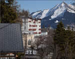 Das ehemalige 'Grandhotel' in Leysin. Der Grund für die oberste Bahnstation im Ort. Januar 2026.