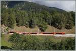 Ein MGB  Komet  ABDeh 4/8 mit Zusatz-Modul ist in der von Lax auf dem Weg nach Fiesch    30.09.2021
