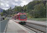 Ein MGB  Komet  erreicht Fisch, wo der Zug infolge Bauarbeiten auf dem Streckenstück nach Oberwald sofort wendet und nach Visp zurück fahren wird. 

19. Oktober 2023