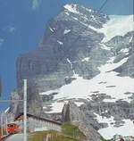 Jungfraubahn Lok 11 vor der imposanten Kulisse des Eigers.