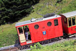 Im Anschluss an das schöne alte Bild von Brian von der Lok 56 der Wengernalpbahn auf der Kleinen Scheidegg hier nun dieselbe Lok - jetzt als Schynige Platte Bahn Nr. 16 - am 22.Juli 2023 