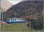 Der FART ABDe 6/6 31  Ticino  als Regionalzug 308 unterwegs von Locarno nach Camedo kurz vor der Ankunft in Intragna.