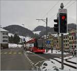 Kurz vor Teufen ist ein AB - ABe 4/6 4110 + Be 4/6 4010 auf dem Weg von Appenzell nach Trogen (via St. Gallen). 

22. März 2022