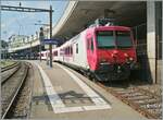 Ein ex TRAVYS RBDe 560 Domino wartet mit einem SBB RBDe 560 als R9 Regionalzug nach Kerzers in Lausanne auf die Abfahrt. 

30. Juli 2025