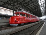 rae-48-churchill-pfeil/495835/auch-wieder-einmal-in-lausanne-zeigte Auch wieder einmal in Lausanne zeigte sich am 12. Mai 2016 der 'Rote Pfeil' RAe 4/8 1021 'Churcill-Pfeil'. 
