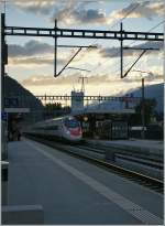 SBB ETR von Geneve nach Milano beim der Durchfahrt in Visp.