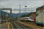 Ein SBB ETR 610 verlsst Domodossola Richtung Milano.