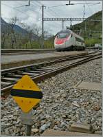 Der umgeleitete ETR 610 von Milano nach Basel verlsst Ausserberg Richtung Norden.