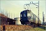 Der SBB BDe 4/4 1631 verlässt mit einem Regionalzug nach Aarau Zofingen.

3. März 1985