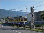 abdeh-44/440835/der-abde-44-308-der-bob Der ABDe 4/4 308 der BOB verlässt mit vierzehenteiligen Regionalzug von Interlaken nach Lauterbunnen und Grindelwald den ersten Halt Wilderswil. 
12. Juli 2015