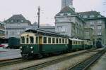 abdeh-44/478405/mit-einer-fuer-die-damalige-zeit Mit einer für die damalige Zeit typischen SGA-Garnitur steht der ABDeh 4/4 3 der SGA (St. Gallen-Gais-Appenzeller Bahn) im Frühjahr 1979 abfahrbereit in St. Gallen
