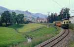 Bei Gais ist der ABDeh 4/4 5 der SGA (St. Gallen-Gais-Appenzeller Bahn) im Frühjahr 1979 in Richtung Appenzell unterwegs