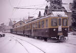 Die Triebwagen der Berner Oberland Bahn BOB ABeh4/4 I 304-310: Nachdem bis 1965 alle 9 kleinen Lokomotiven im Einsatz standen und die Fahrt besonders nach Grindelwald qu�lend langsam voranging